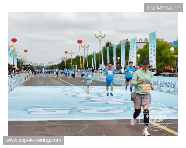 城市赛事：马拉松报名火爆带动周边服务业增长，马拉松赛道服务